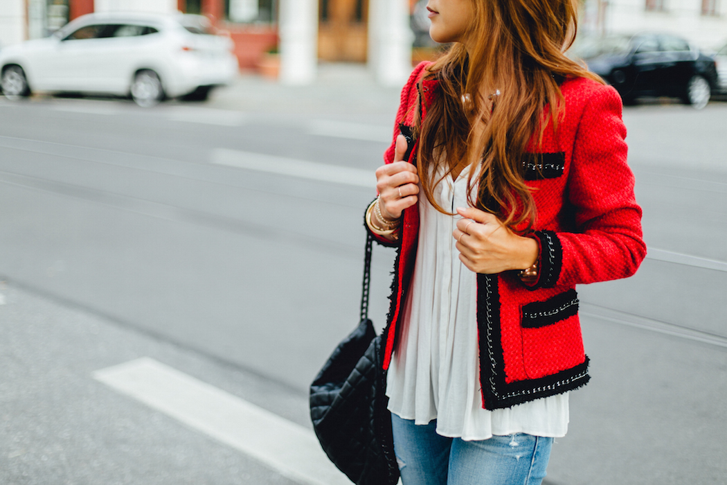 Hollister hotsell red jacket