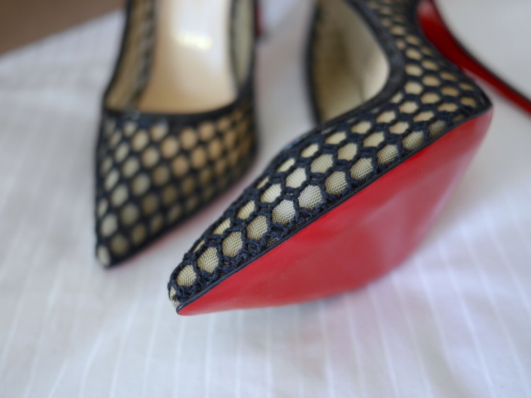 louboutin schuhe rote sohle