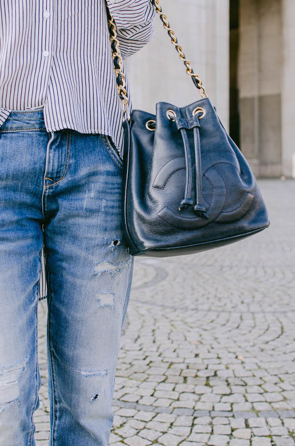 blue chanel bag outfit