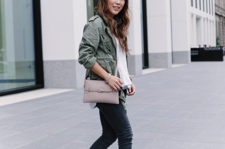 theclassycloud-travel-outfit-casual-look (3 von 6)