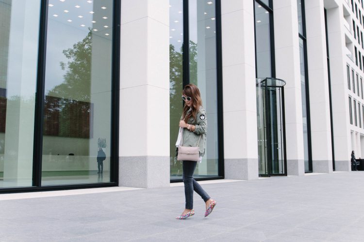 theclassycloud-travel-outfit-casual-look (5 von 6)