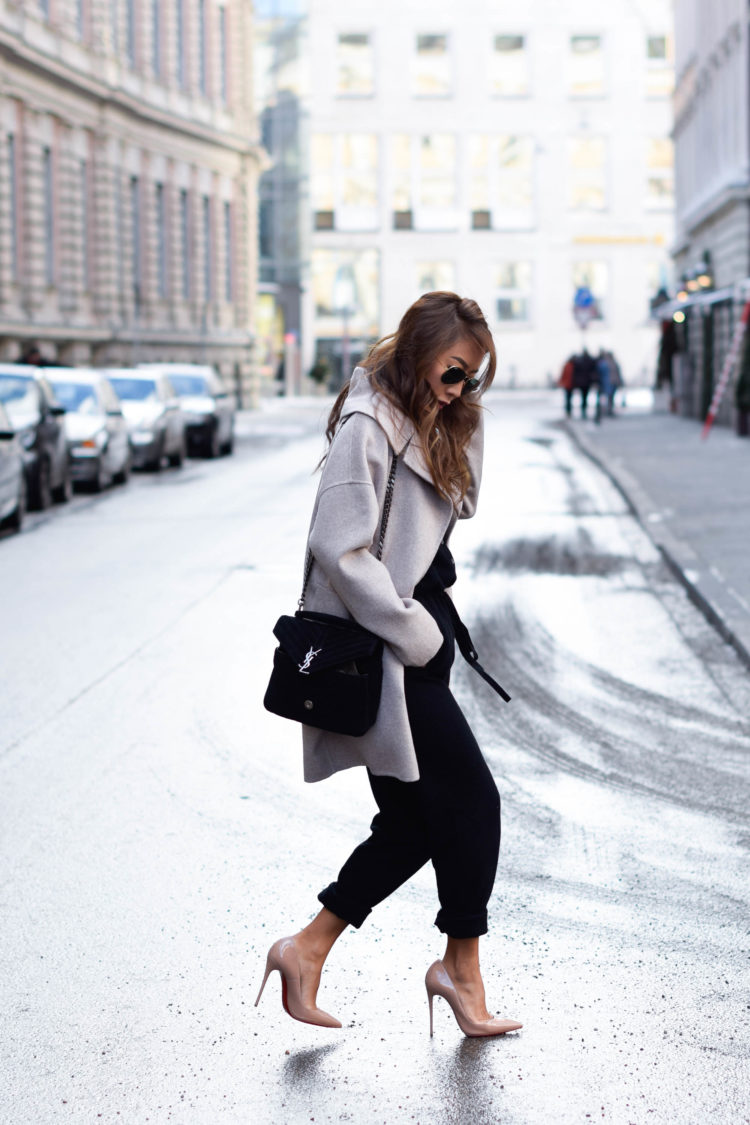theclassycloud-beige-cashmere-coat-ysl-bag-louboutin-heels (1 von 8) - The