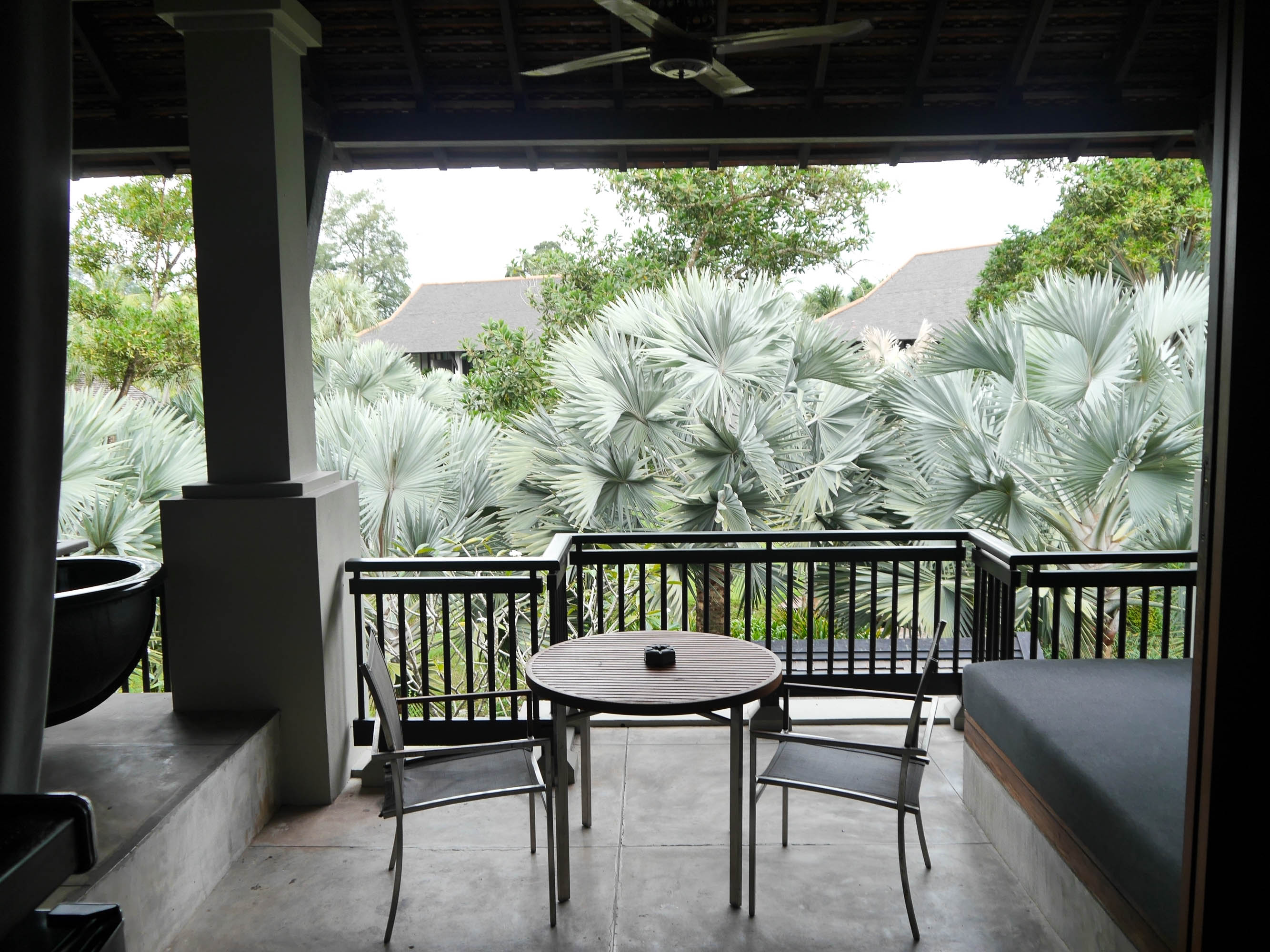 theclassycloud-hote-review-phuket-theslate-1-von-30